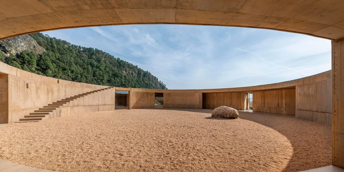 A house tucked into Mexico's valleys